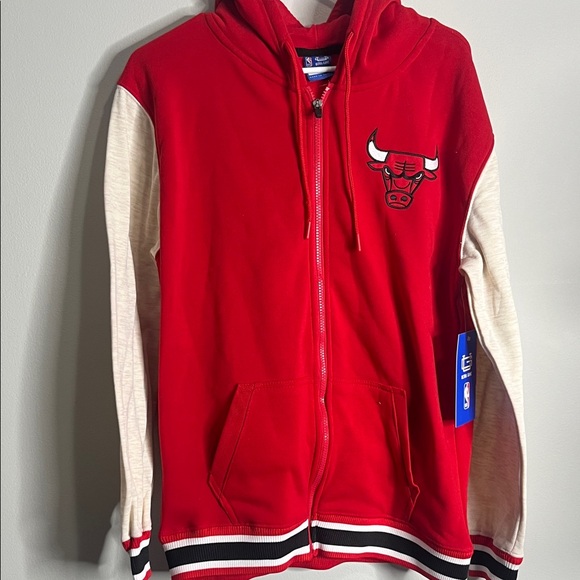 NBA Other - NBA Chicago Bulls Red and Cream Hoodie with Logo